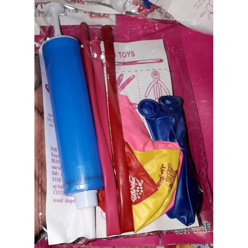 Sét một cái ống bơm mini và 7 cái bong bóng bằng nhựa