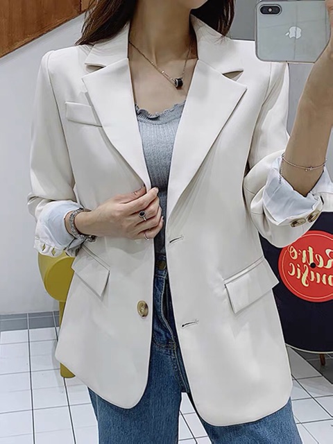 (Hàng có sẵn ) Siêu phẩm áo Blazer màu trắng chất đẹp (có ảnh chụp thật) | BigBuy360 - bigbuy360.vn