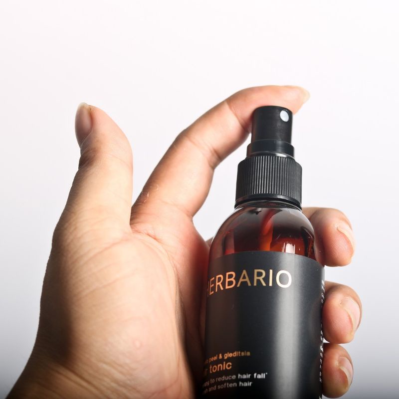 Nước xịt dưỡng tóc Vỏ Bưởi và Bồ Kết Herbario 100ml