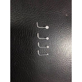 KHUYÊN XỎ MŨI TRONG SUỐT GIẤU LỖ - KHUYÊN MŨI YNH