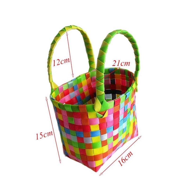 Có sẵn .Túi đan nhựa kèm móc khóa hoa size 16 Kimy store, có 6 màu.