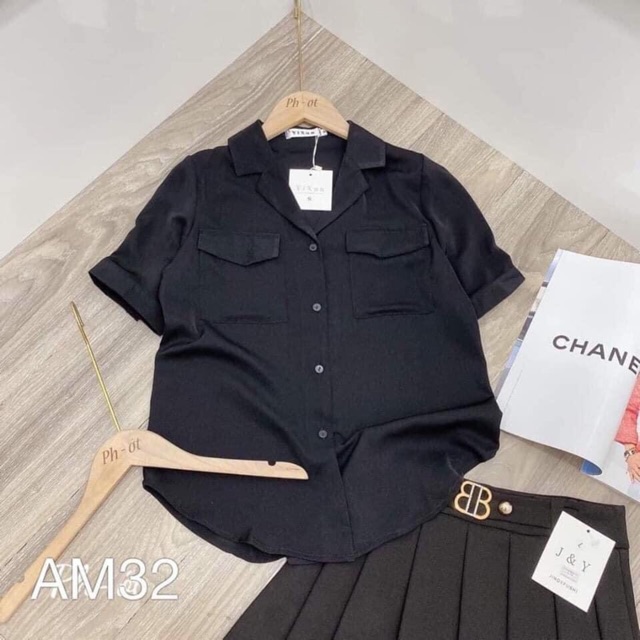 Áo Sơ Mi Cổ Vest Tay Cộc 2 Nắp Túi Kiểu Dáng Đơn Giản Thanh Lịch B70
