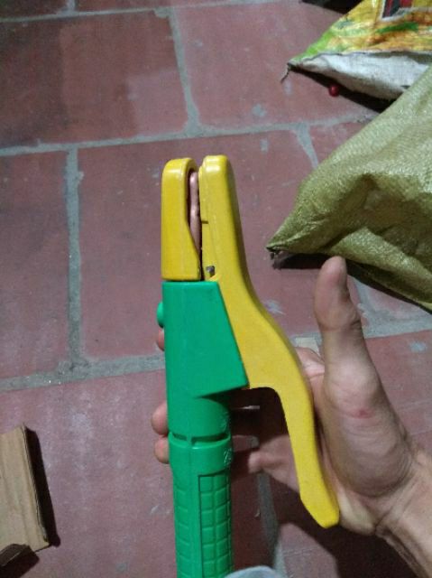 Kìm hàn 800A chuyên dụng chắc chắn