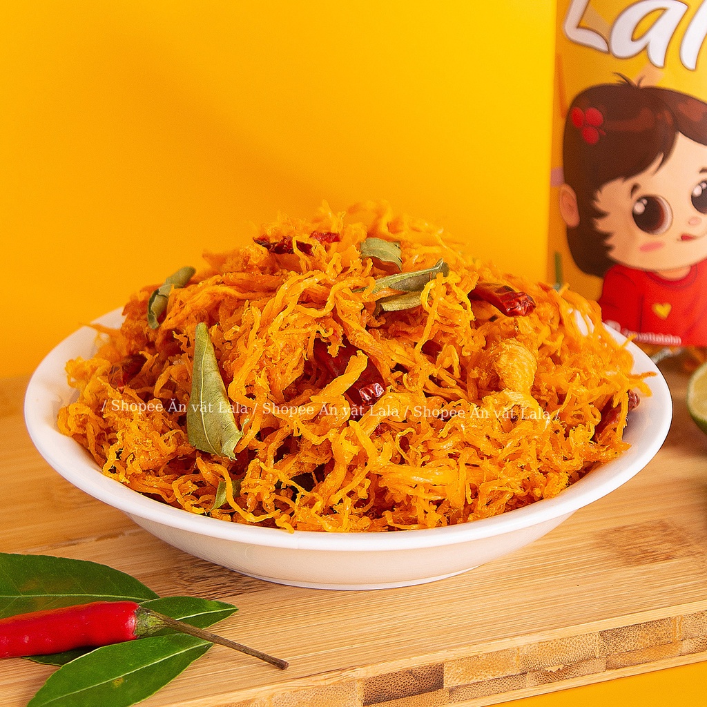 Khô gà lá chanh 300g- Ăn vặt Lala - Đồ Ăn Vặt Ngon Hà Nội - Nhìn là thích, ăn là mê | BigBuy360 - bigbuy360.vn