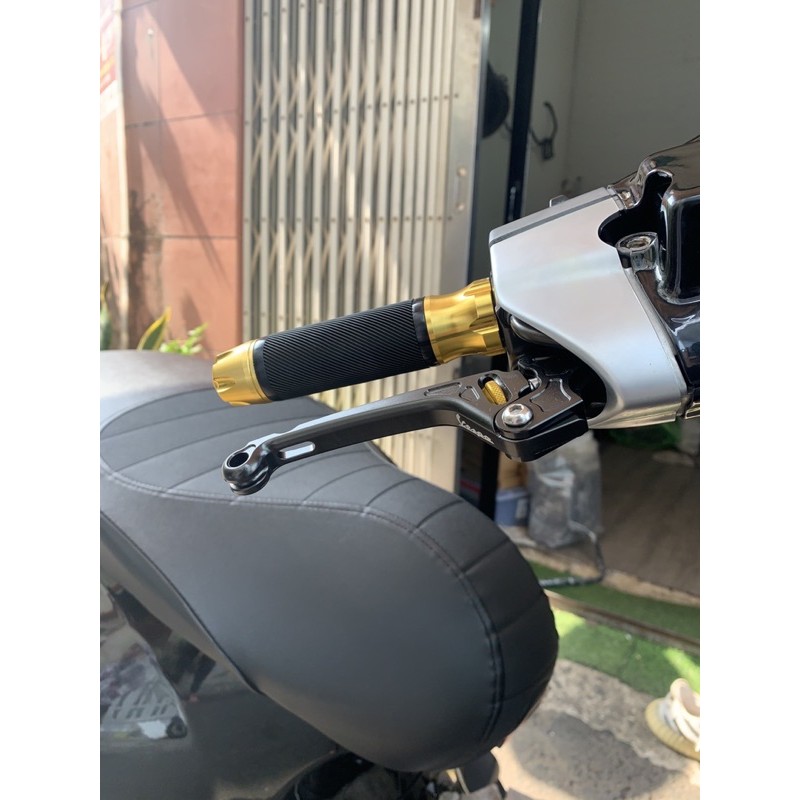 TAY PHANH NHÔM CNC CHO XE VESPA