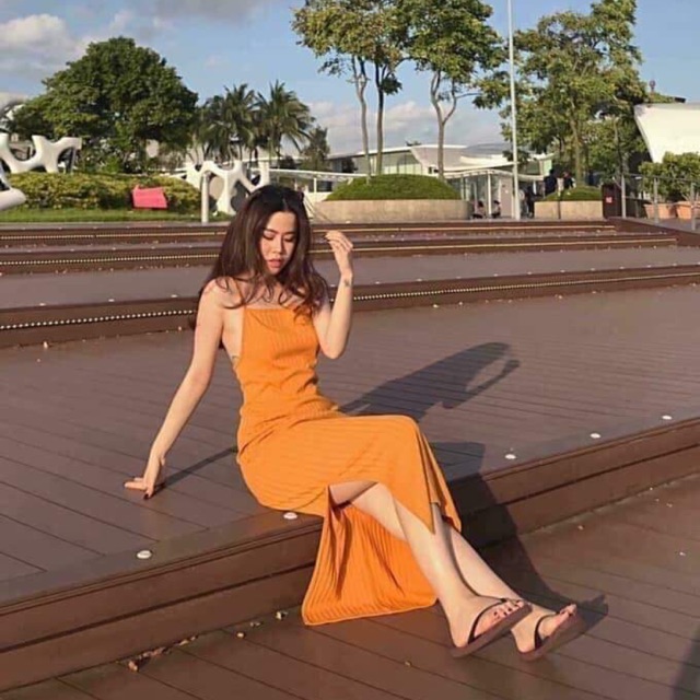 Váy maxi Ber.shka auth- sẵn M