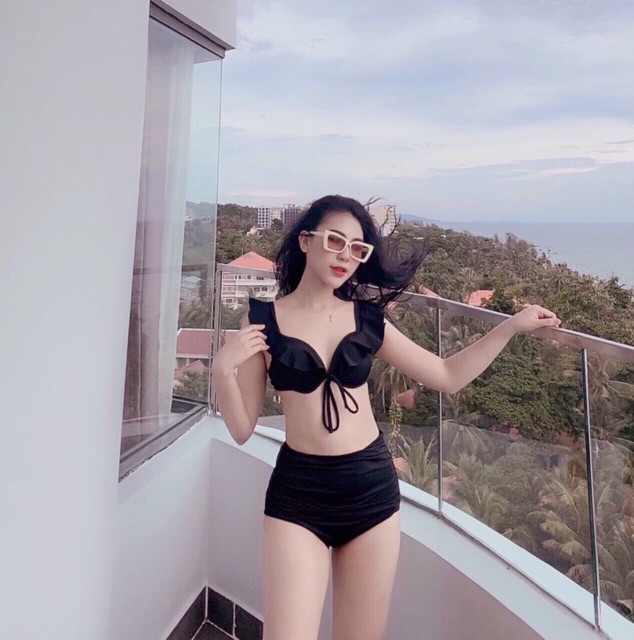 Bikini 2 Mảnh Áo Bèo Đỏ Thời Trang Nữ Mặc Đi Biển Sexy