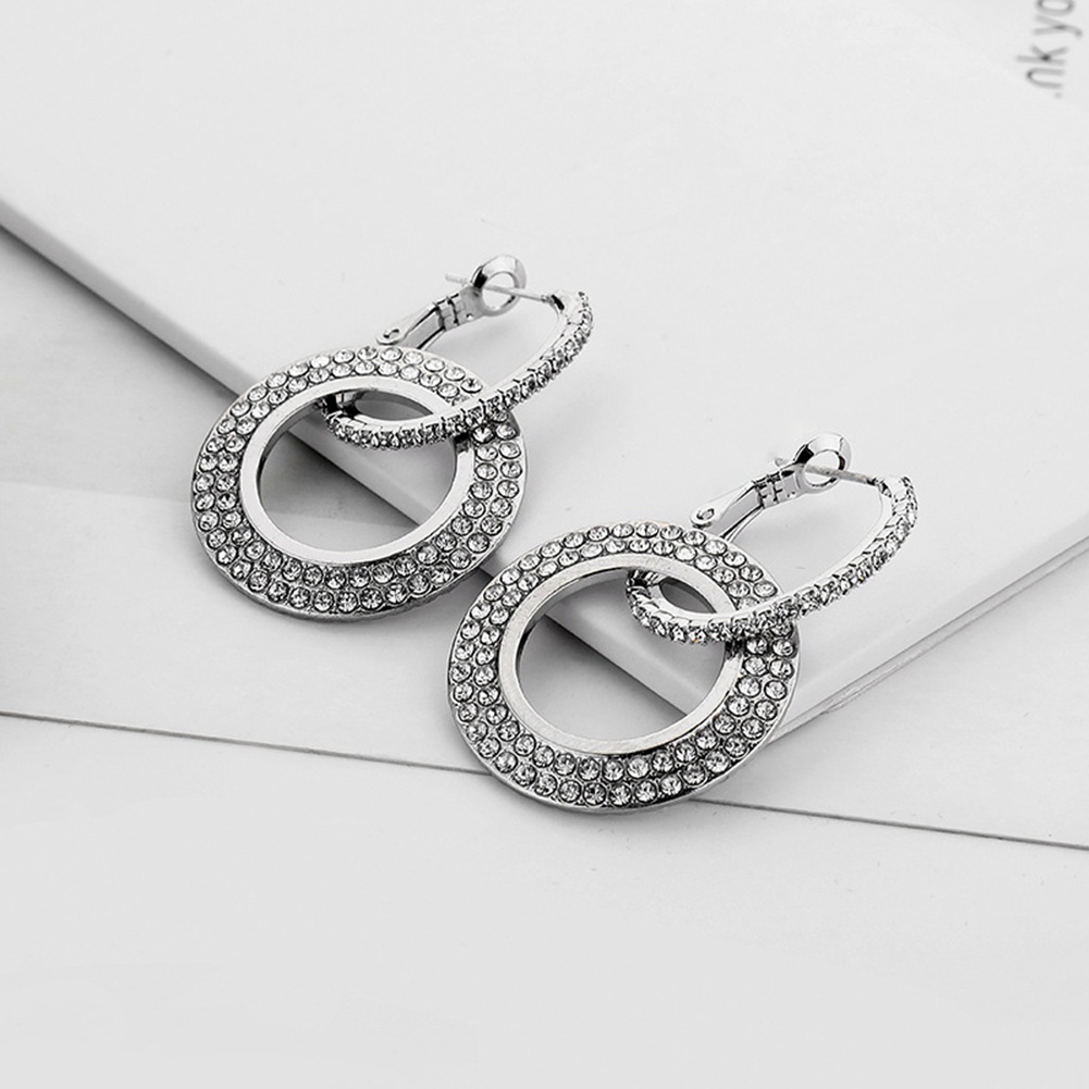 Đôi khuyên tai dạng tròn đính kim cương giả lấp lánh cho nữ