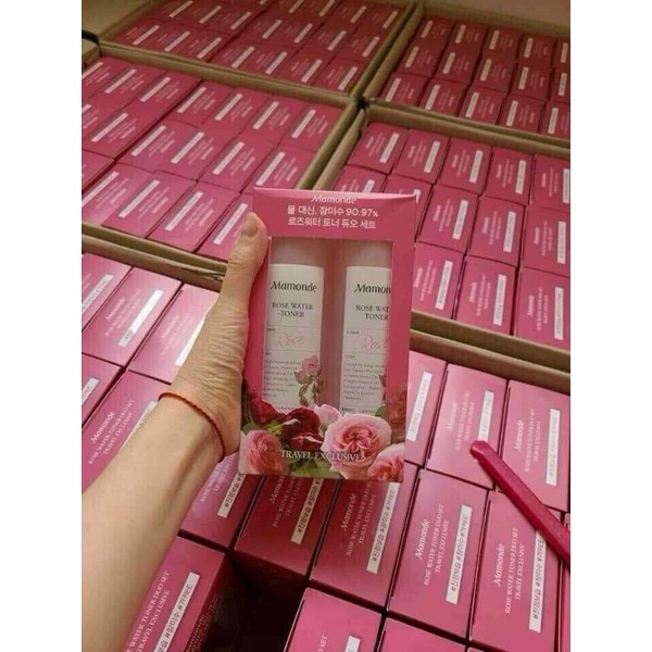 Nước hoa hồng Mamonde Rose Water 250ml. Tặng kèm 10 miếng bông tẩy trang