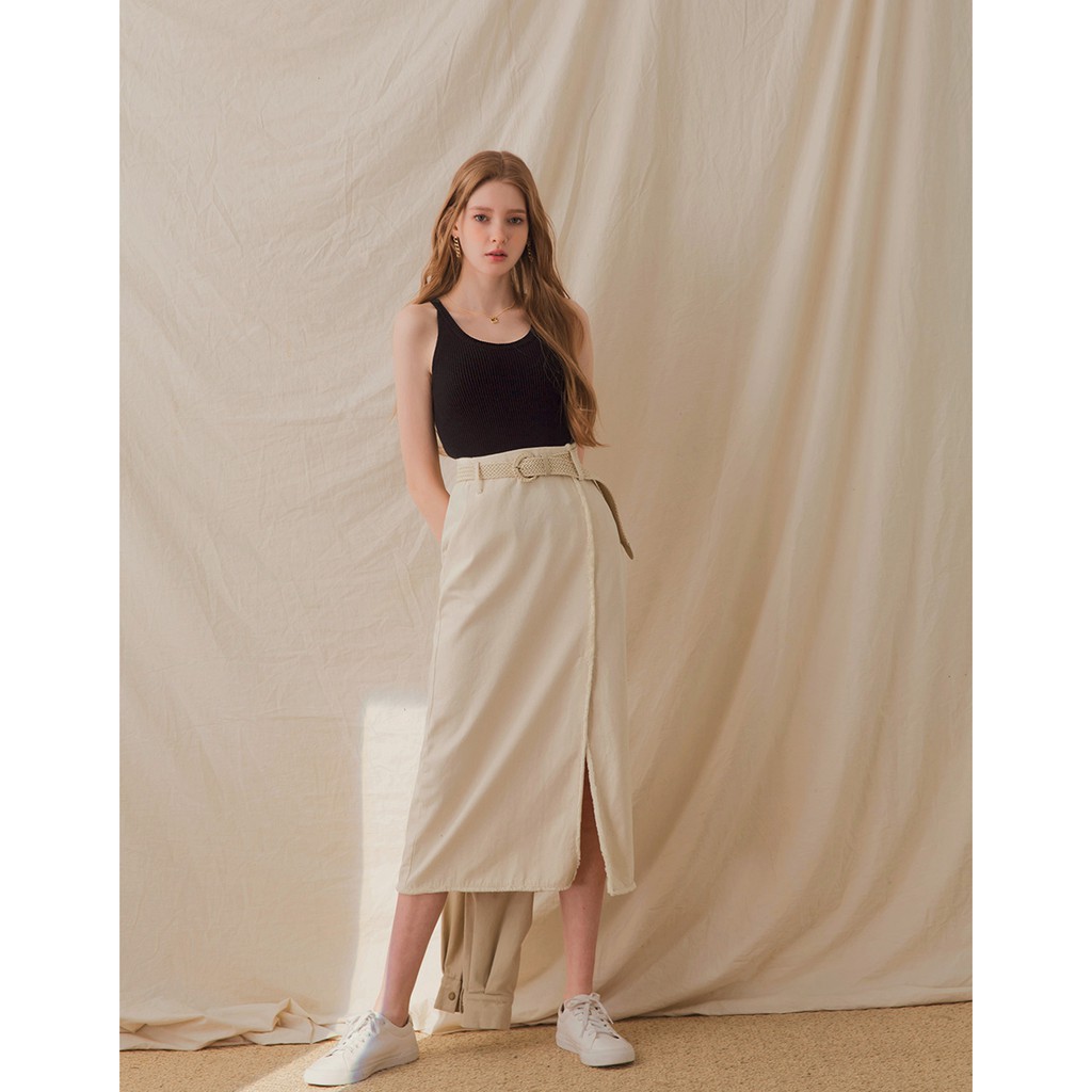 Áo dệt kim cổ U tối giản nữ Air Space 2111821009 | BigBuy360 - bigbuy360.vn