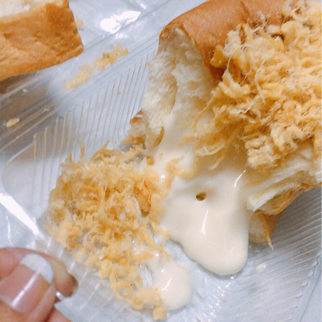 Bánh mì phô mai tan chảy