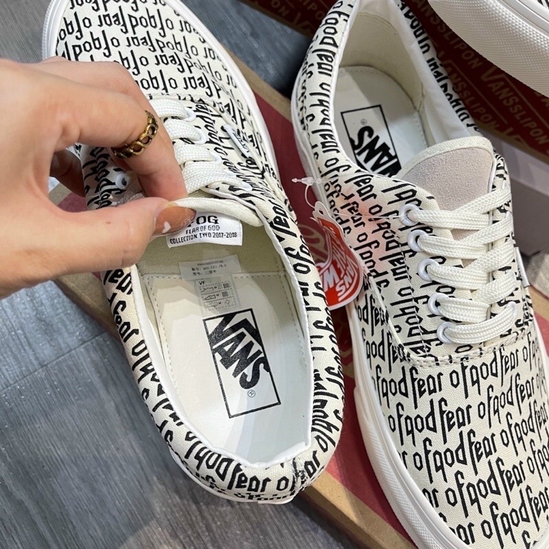 GIÀY VAN.S FEAR OF GOD SLIPON BASIC LAI AU