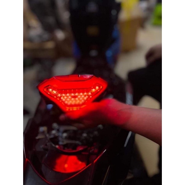 Đèn hậu TST cho Exciter 150