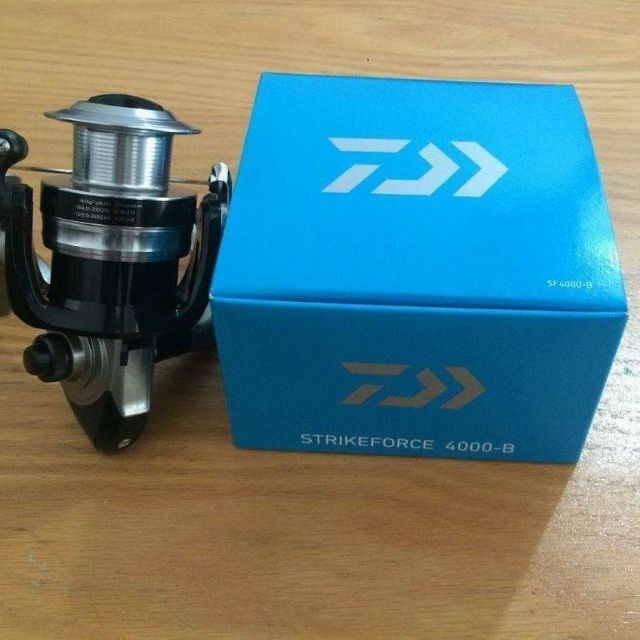 Máy Daiwa STRIKEFORCE4000B