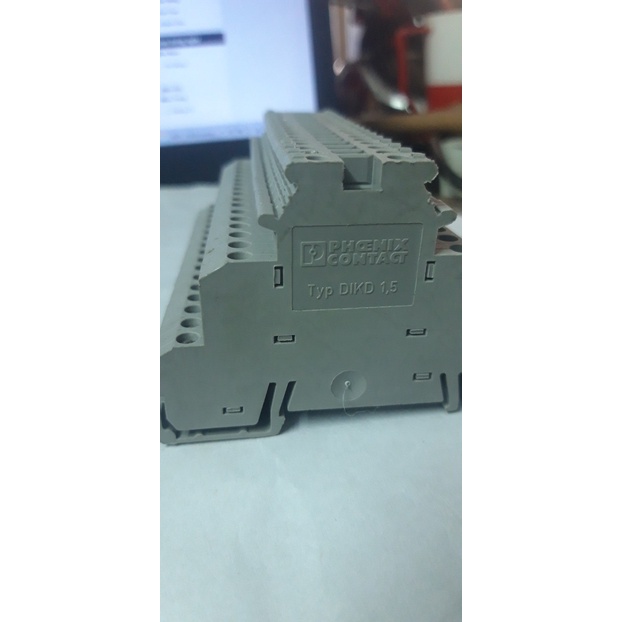 CẦU ĐẤU DÂY 3 TẦNG 2.5mm2 DIKD1.5 PHOENIX CONTACT