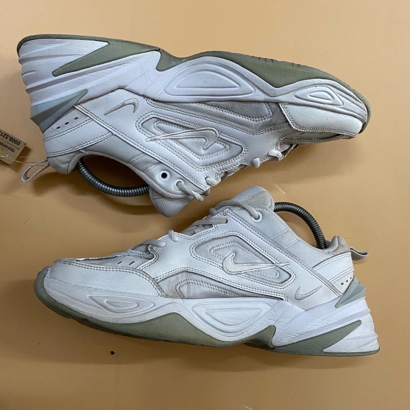 Giày chính hãng đã qua sử dụng