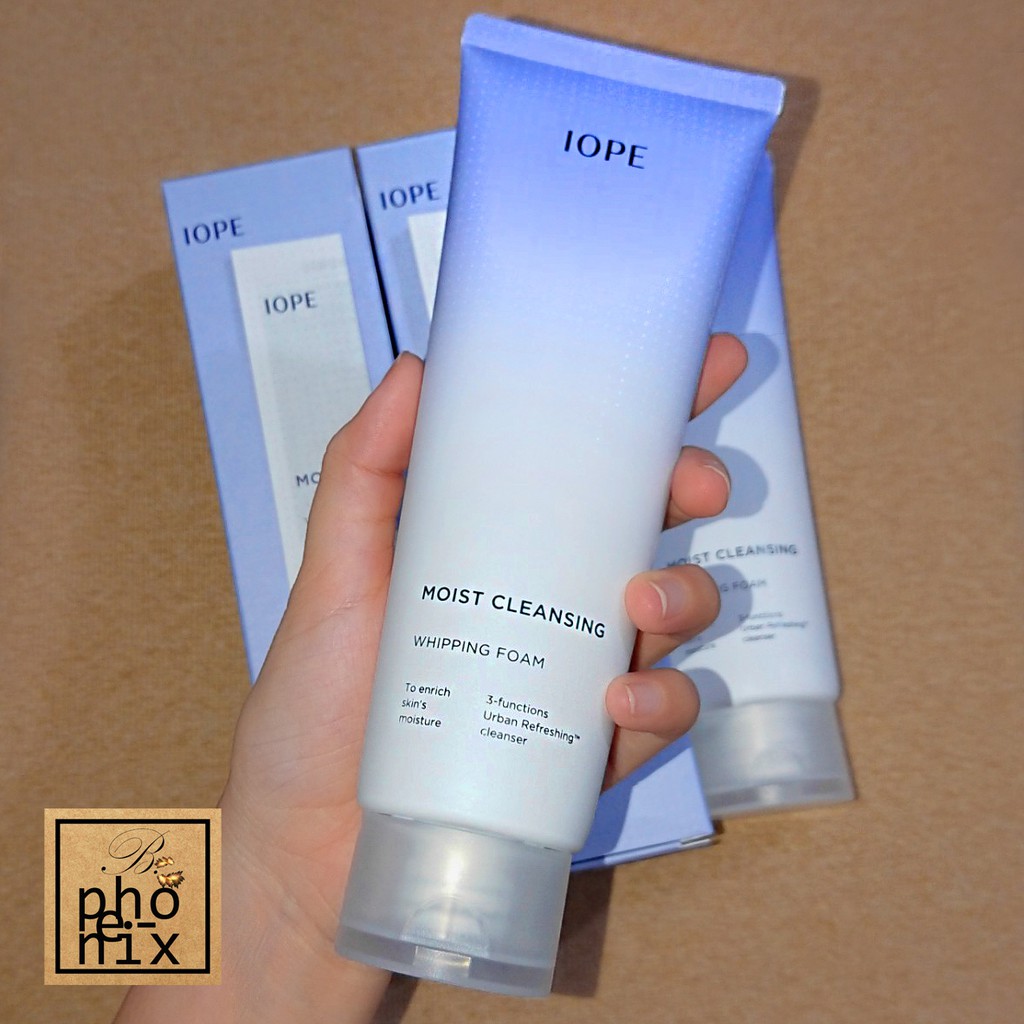 Sữa rửa mặt IOPE Moist Cleansing Whipping Foam 180ml