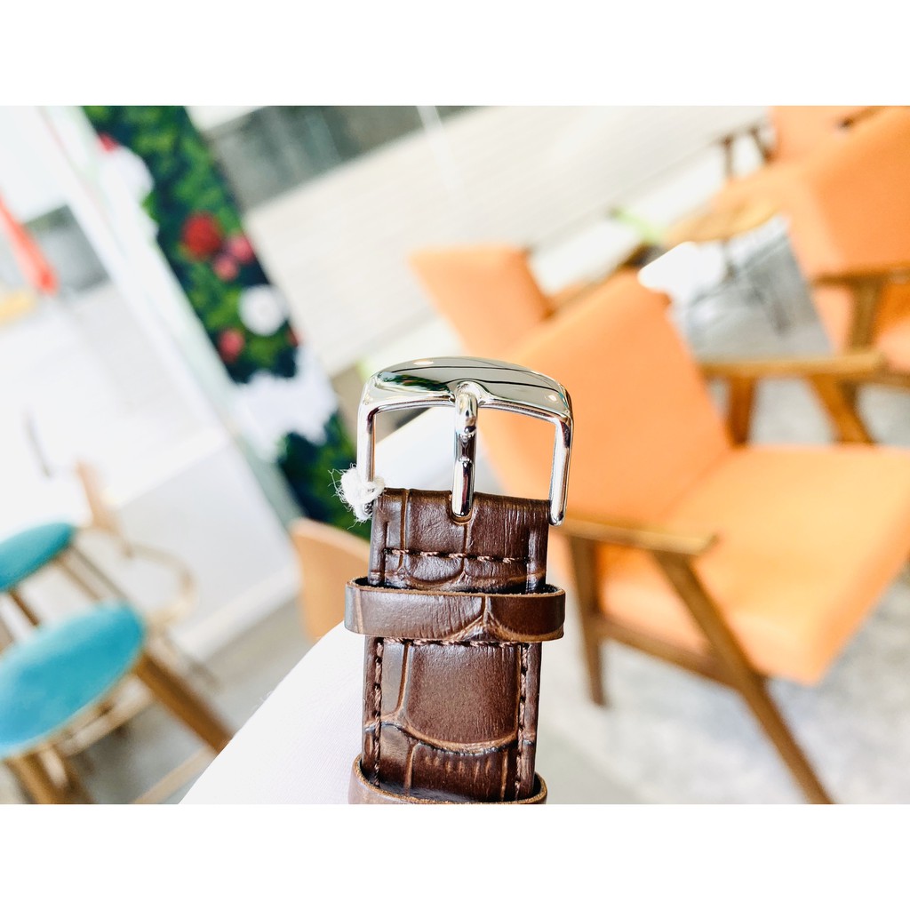 Đồng hồ nam Casio EDIFICE EFR-526L-7AVUDF Chính hãng - Dây Da - chống nước độ sâu 10