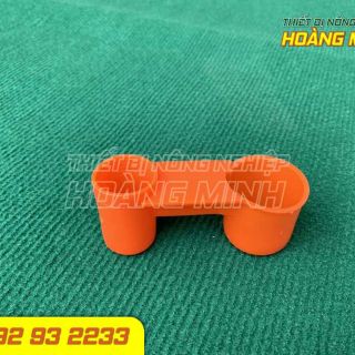 Nút chai uống nước cho gà vịt