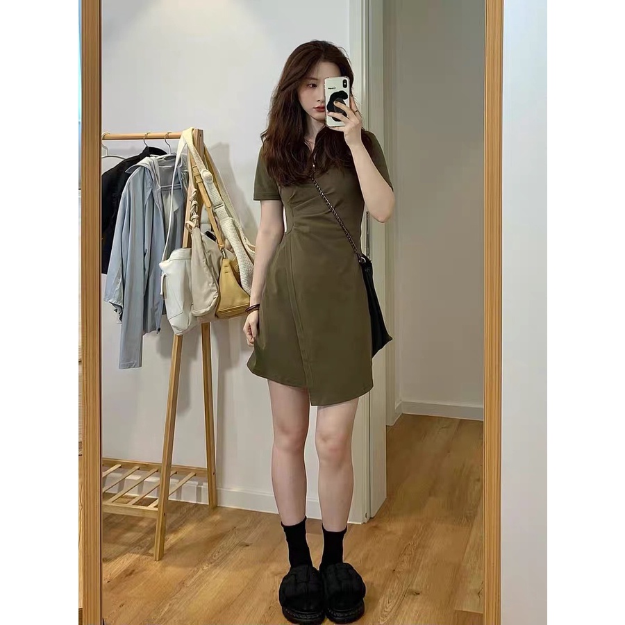 Váy đầm cổ POLO eo xinh đuôi xẻ tà hai màu lục đen phong cách Hàn Quốc MS816