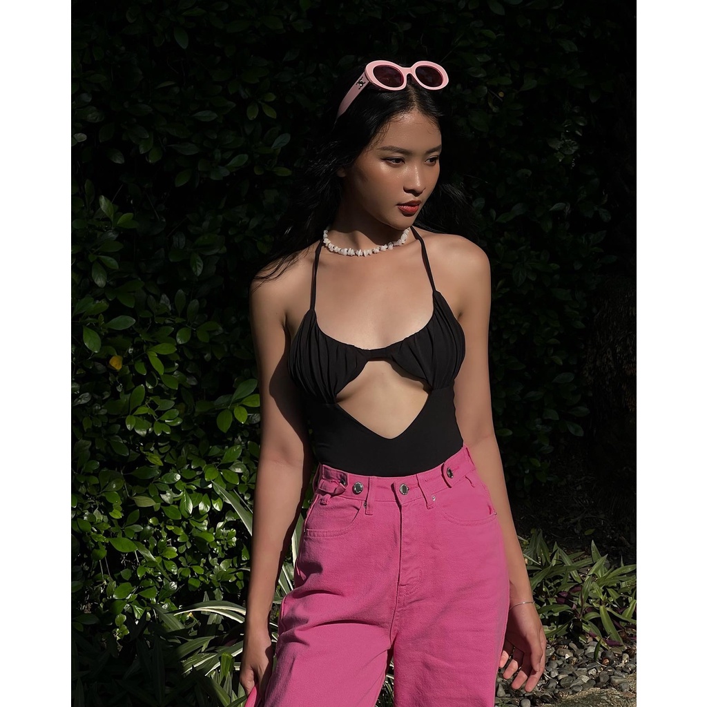 Quần jeans nữ suông dài, màu hồng, là min - STRAIGHT-LEG BUTTON JEANS - HOT PINK