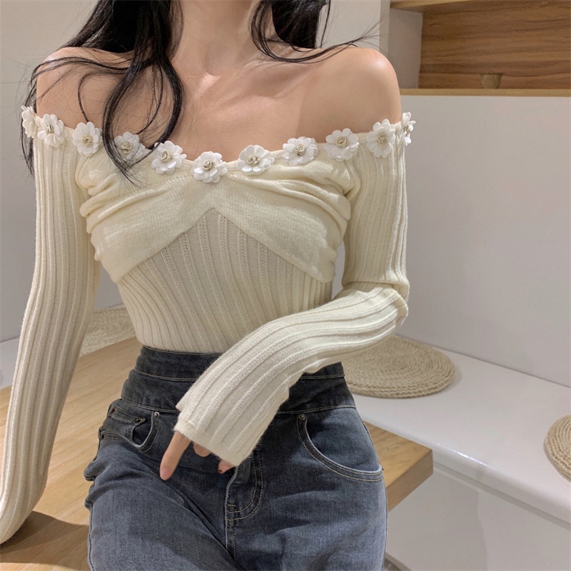 Áo Sweater Dệt Kim Trễ Vai Tay Dài Dáng Ôm Hoạ Tiết Hoa Trẻ Trung Quyến Rũ