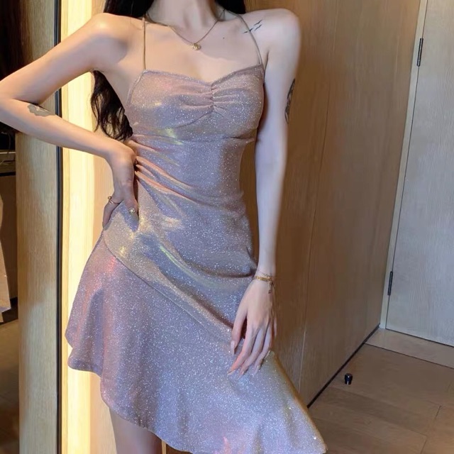 Váy đầm hở lưng ôm body 2 dây bling bling kim tuyến đuôi cá lệch tà sexy đi tiệc đi chơi