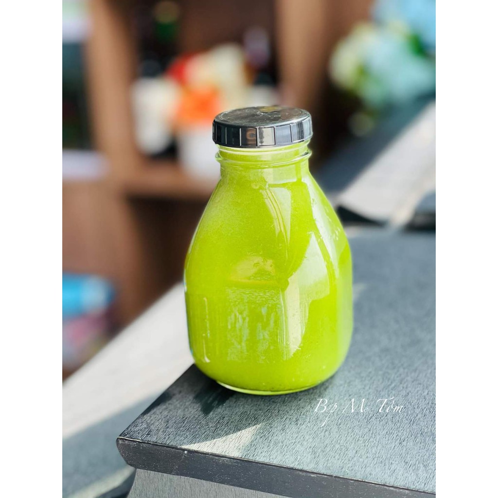 Chai thủy tinh vuông 500ml lùn năp đen