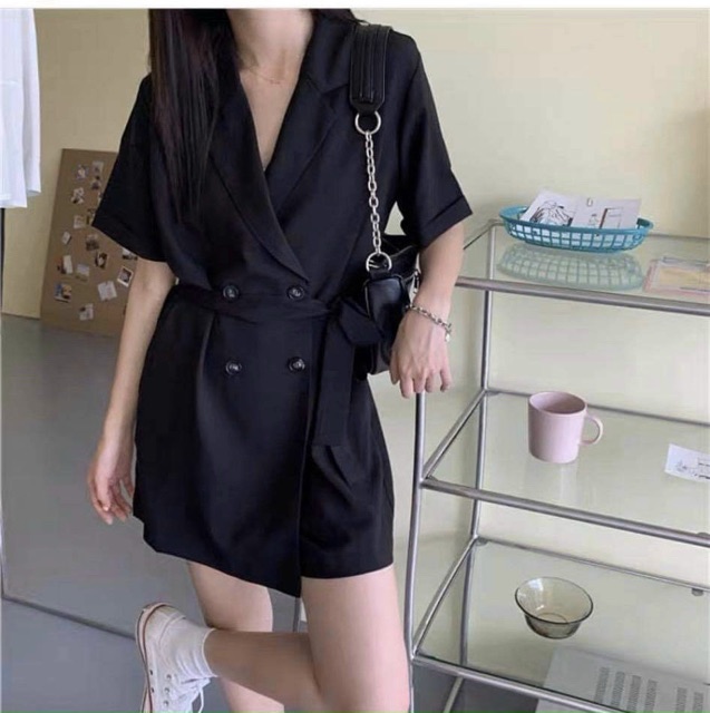 Đầm Đen VEST DRESS chất vải lụa mềm cực mát form suông hay thắt belt bên trong có kèm quần lót