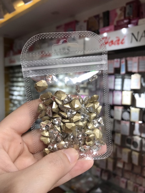 Set đá khối 100v mix size - mix màu - Phụ kiện Nail Giá Rẻ