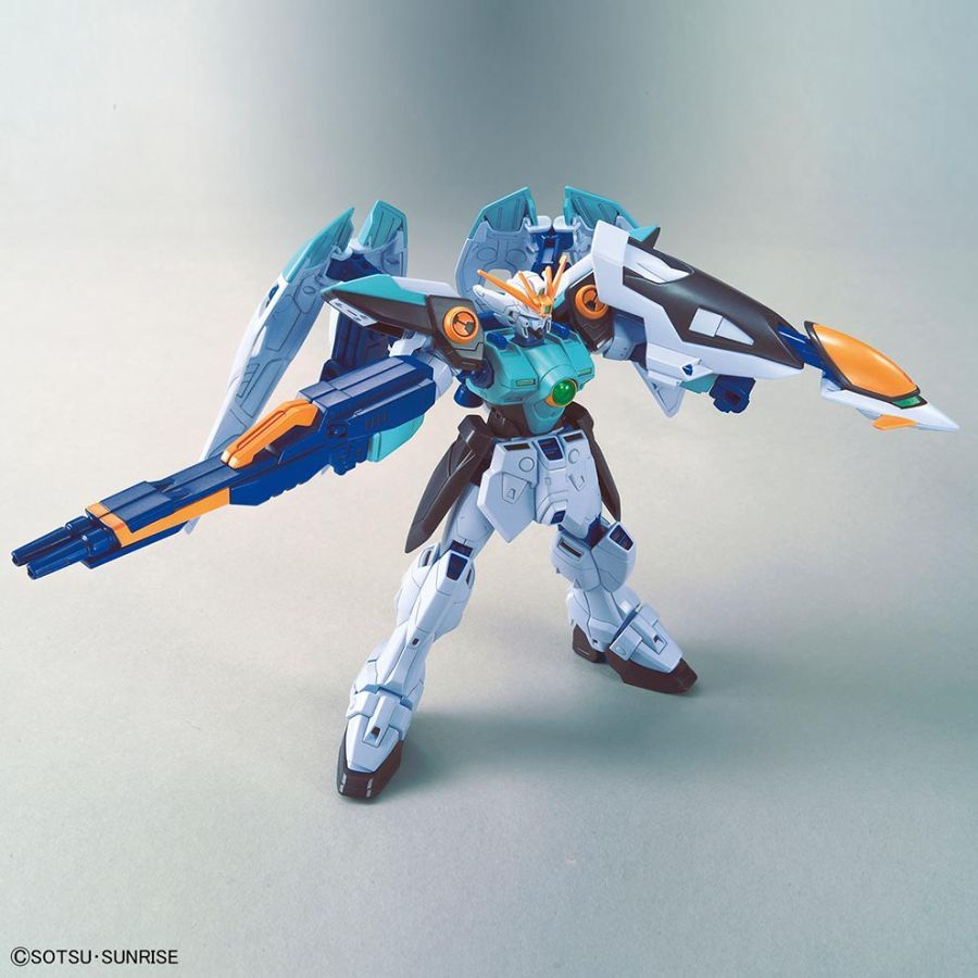 Mô Hình Lắp Ráp HG GB Wing Gundam Sky Zero