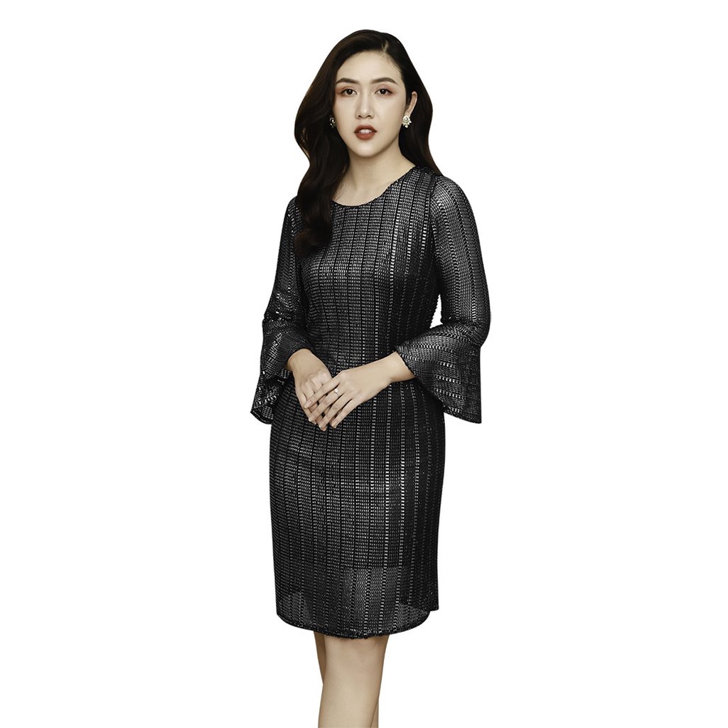 Đầm suông thun dập li 3D, tay dài loe