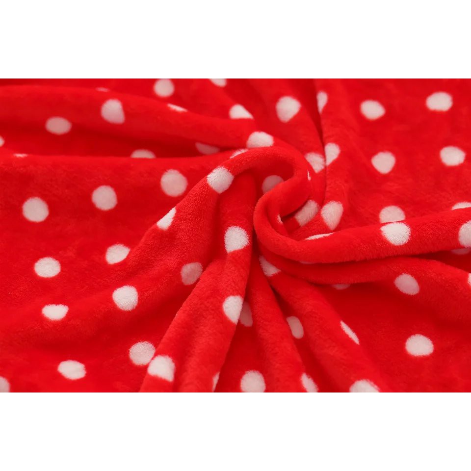 Bộ Chăn Gối 2 Trong 1 Hình Mickey Minnie Dễ Thương