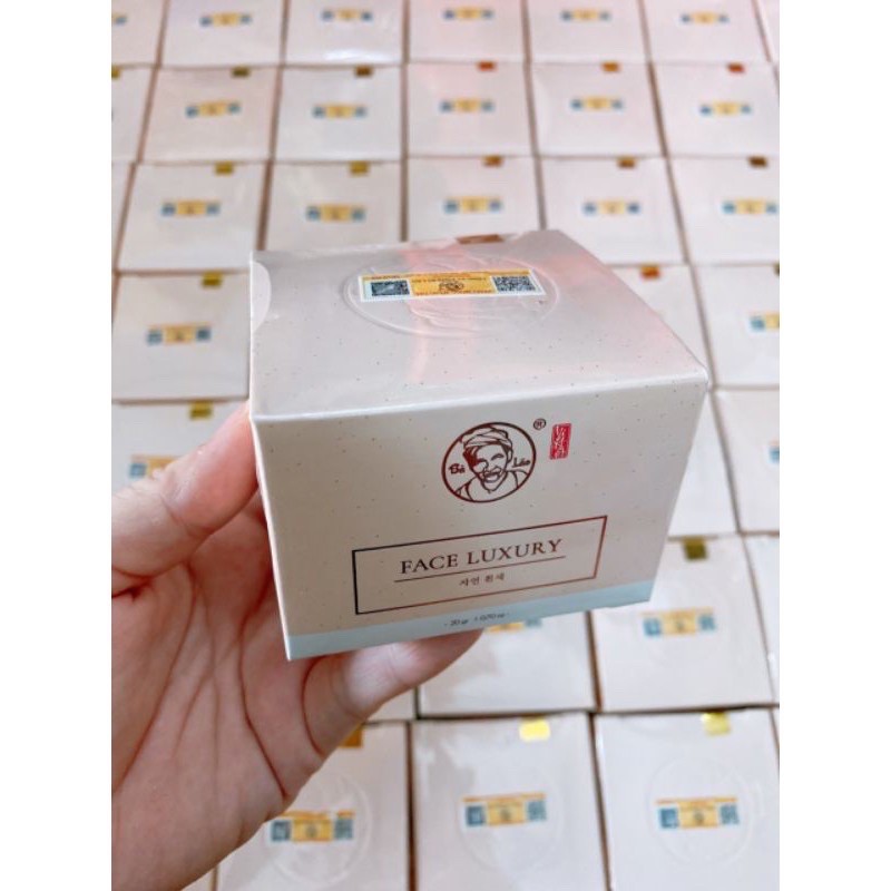 KEM FACE LUXURY SỮA DỪA BÀ LÃO