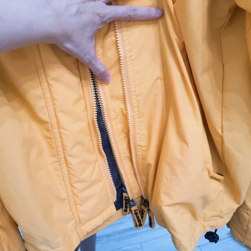 Áo khoác dù 2 lớp lót nhung siêu dày hàng thùng mới 99% màu vàng siêu ấm