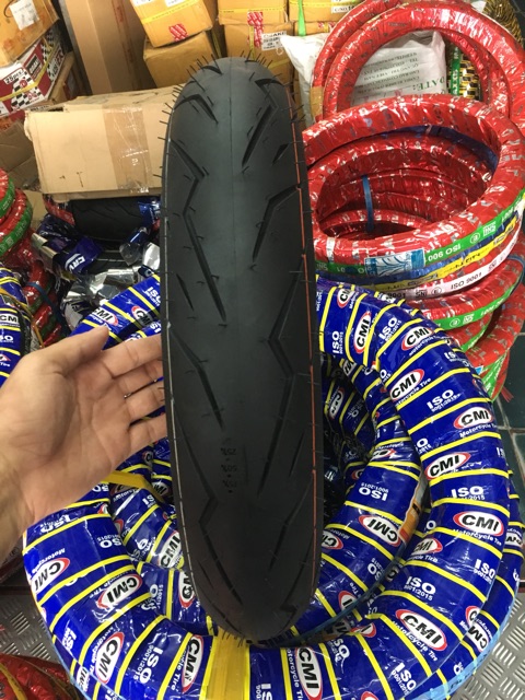 Vỏ lốp Camel gai Rosso 80/90-14 và 90/90-14