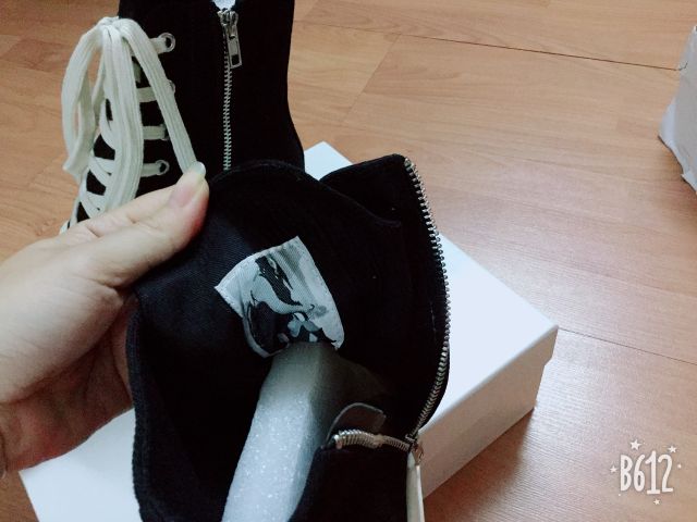 Giày cao cổ!!! | BigBuy360 - bigbuy360.vn