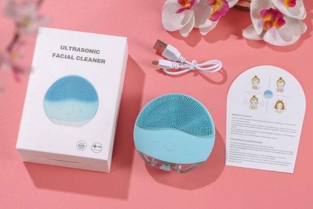 (SHOPEE TRỢ GIÁ )Máy rửa mặt cao cấp Ultrasonic Facial Cleaner | WebRaoVat - webraovat.net.vn