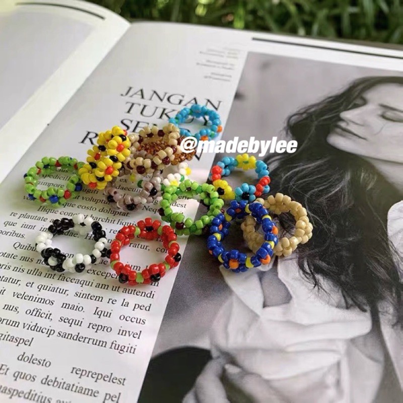 Nhẫn Nhiều hoa hạt cườm Beadring hot trend Nhẫn handmade MADEBYLEE