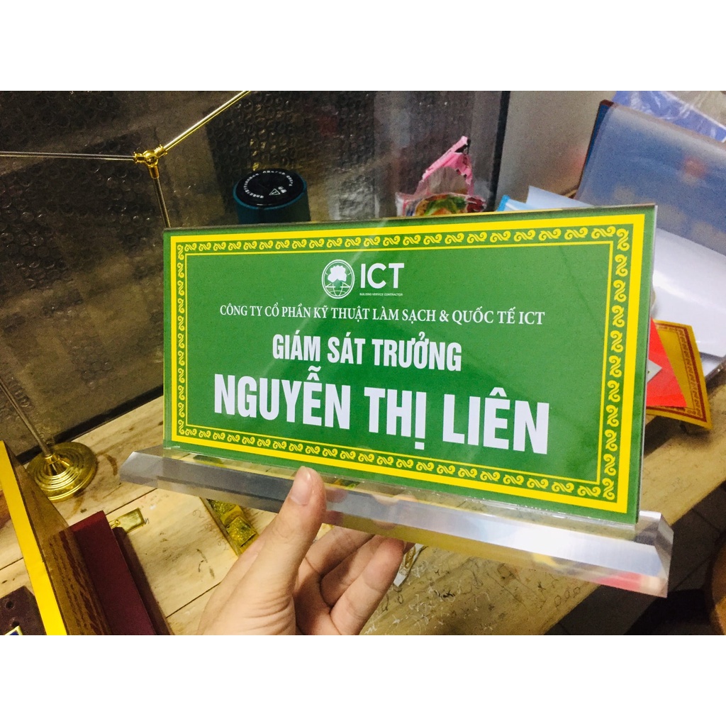 In Biển Tên Chức Danh Theo Yêu Cầu