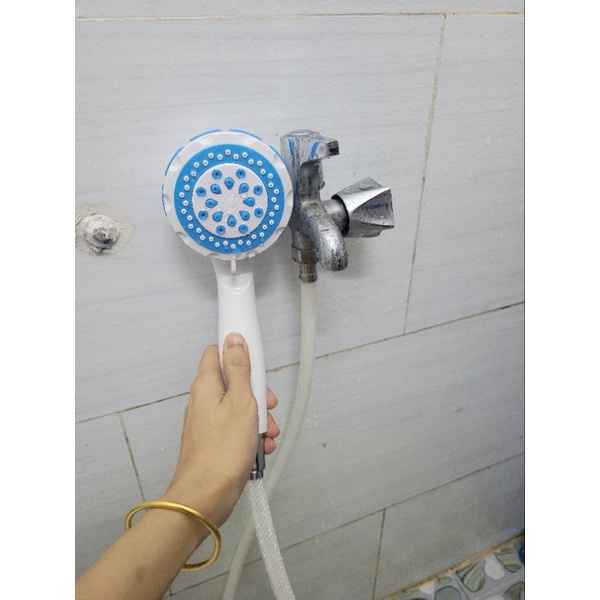 Vòi củ sen lạnh inox 304 bóng, bộ vòi củ sen tăng áp lực nước mạnh, tay sen chỉnh 3 chế độ nước. Ship HỎA TỐC 2h
