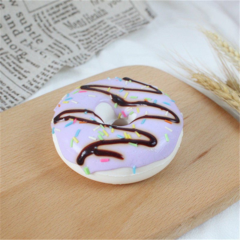 Đồ Chơi Xốp Squishy Giảm Stress Hình Bánh Donut Dễ Thương Cho Bé
