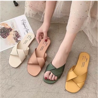 Dép nhựa 99k ( Shopee thu 2% phí )