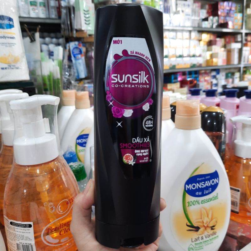 Dầu xả Sunsilk SMOOTHIES óng mượt rạng ngời 320g (327ml)