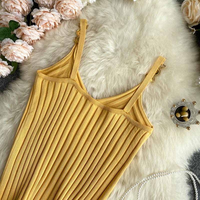 Áo Tank Top Dệt Kim Thiết Kế Cổ Chữ V Quyến Rũ