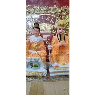 Tượng cha ngọc hoàng và mẹ Diêu Trì.