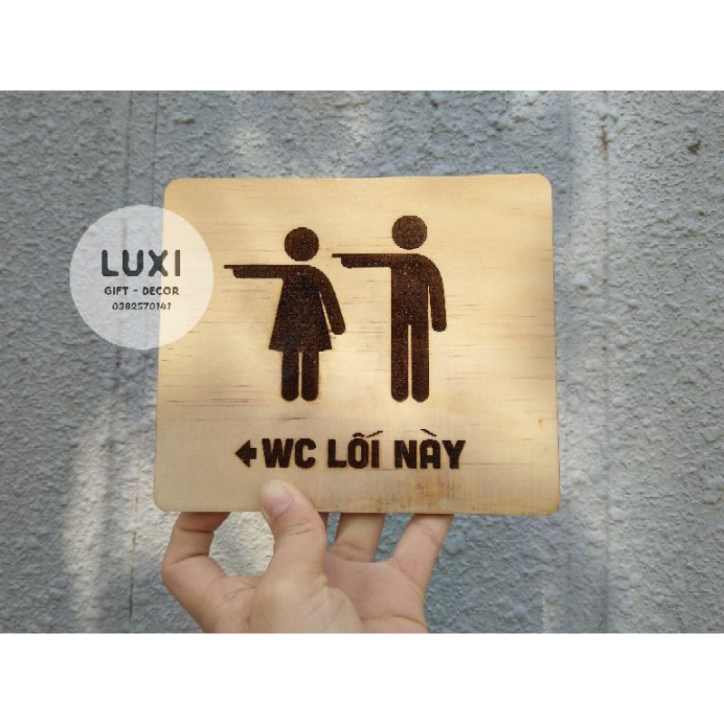 Bảng dán thông báo "WC đi lối này" bo viền, khắc laser - Xưởng LUXI decor