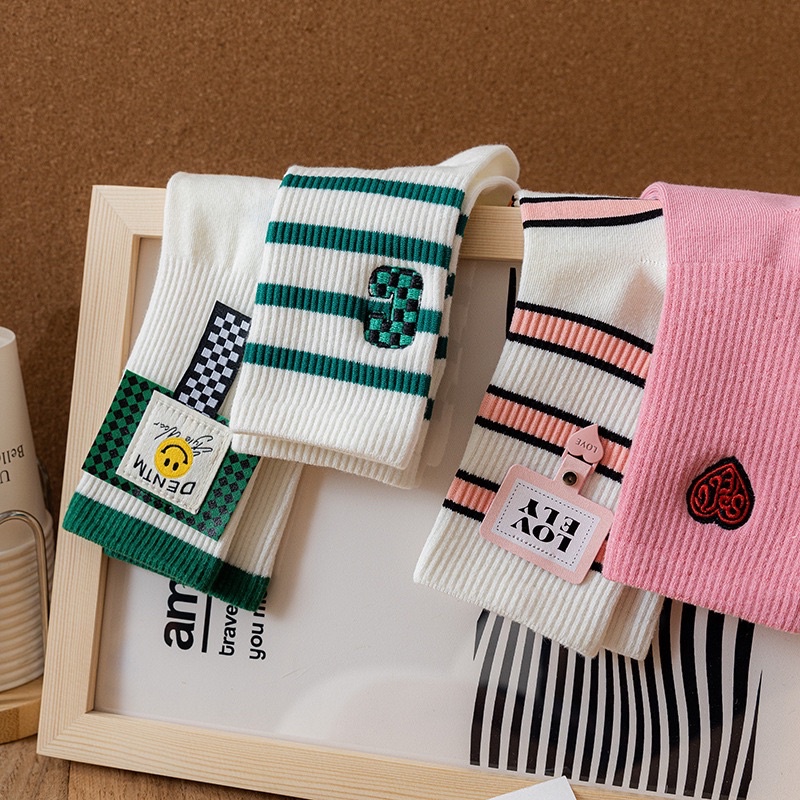 [HÀNG CÓ SẴN] TCC5 - Tất vớ cao cổ kẻ ngang/ tag/ tim thêu phong cách Hàn Quốc