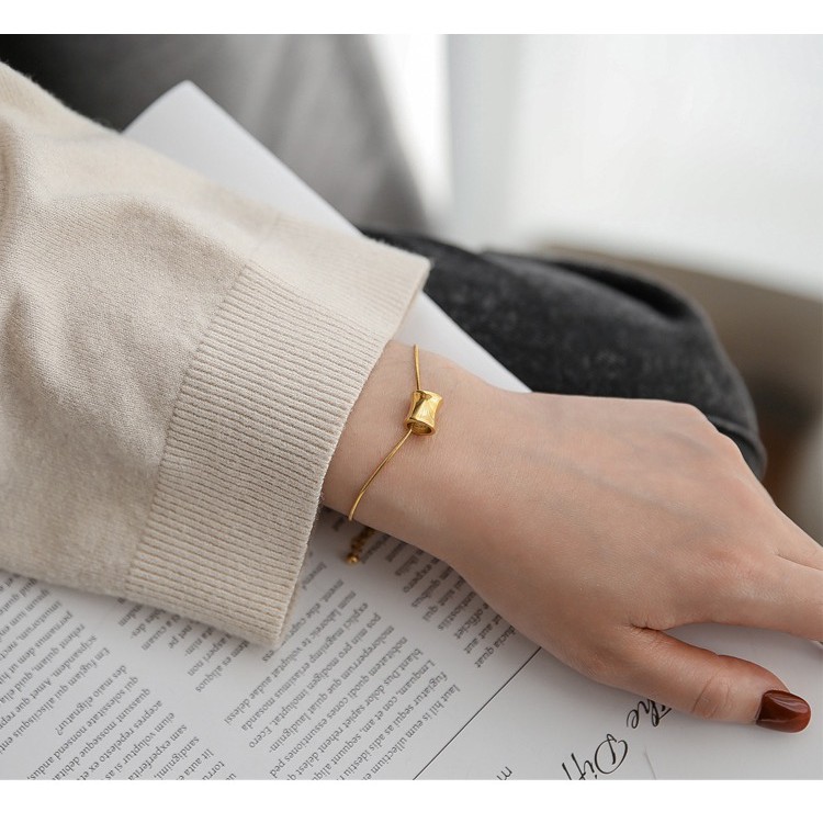 Dây chuyền bằng thép titan mạ màu vàng hồng 18k mặt hình trụ phong cách châu âu cá tính dễ phối đồ