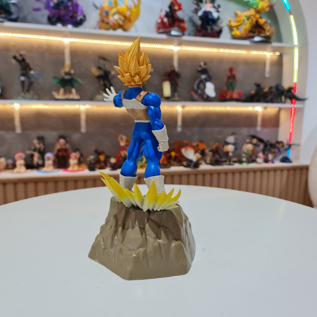 MÔ HÌNH VEGETA TUNG CHƯỞNG 25CM